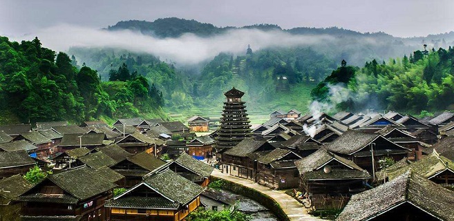 走向光，成為光——略談郭喬的小說集《倒帶》